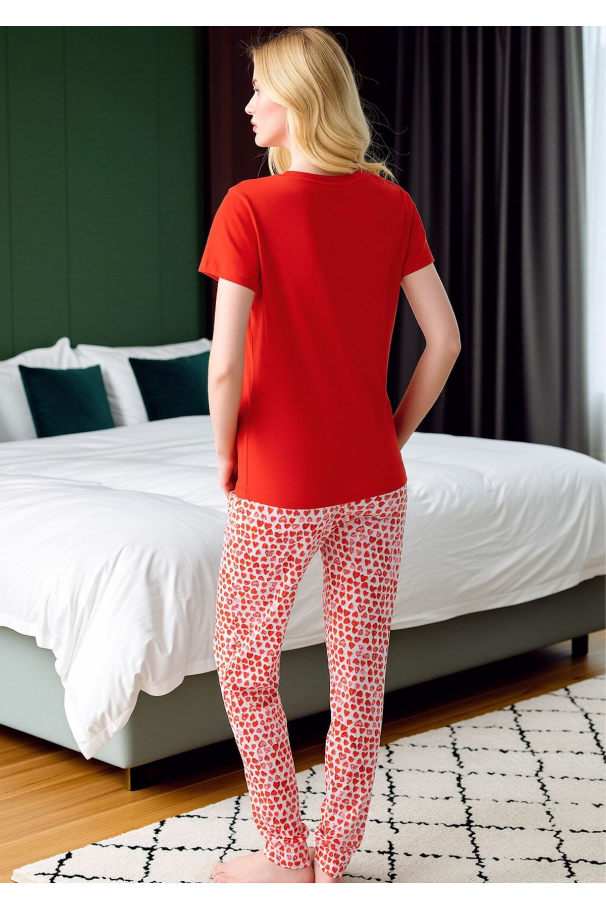 Kadın Kırmızı Kalp Desenli Pijama Takımı - Kedili Baskılı Pamuklu Ev Giyimi Seti