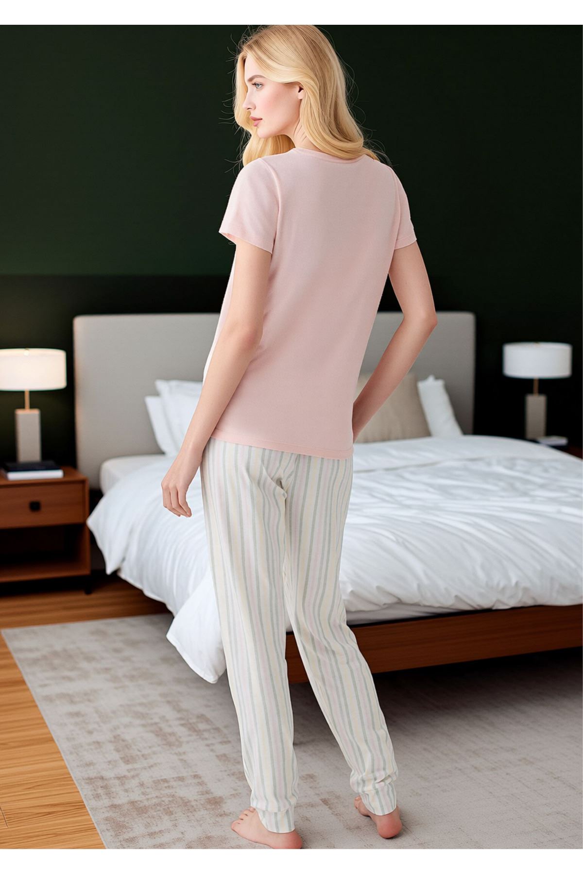 Kadın Pembe Kedili Let's Shop Baskılı Pijama Takımı - Çizgili Pantolonlu Pamuklu Set