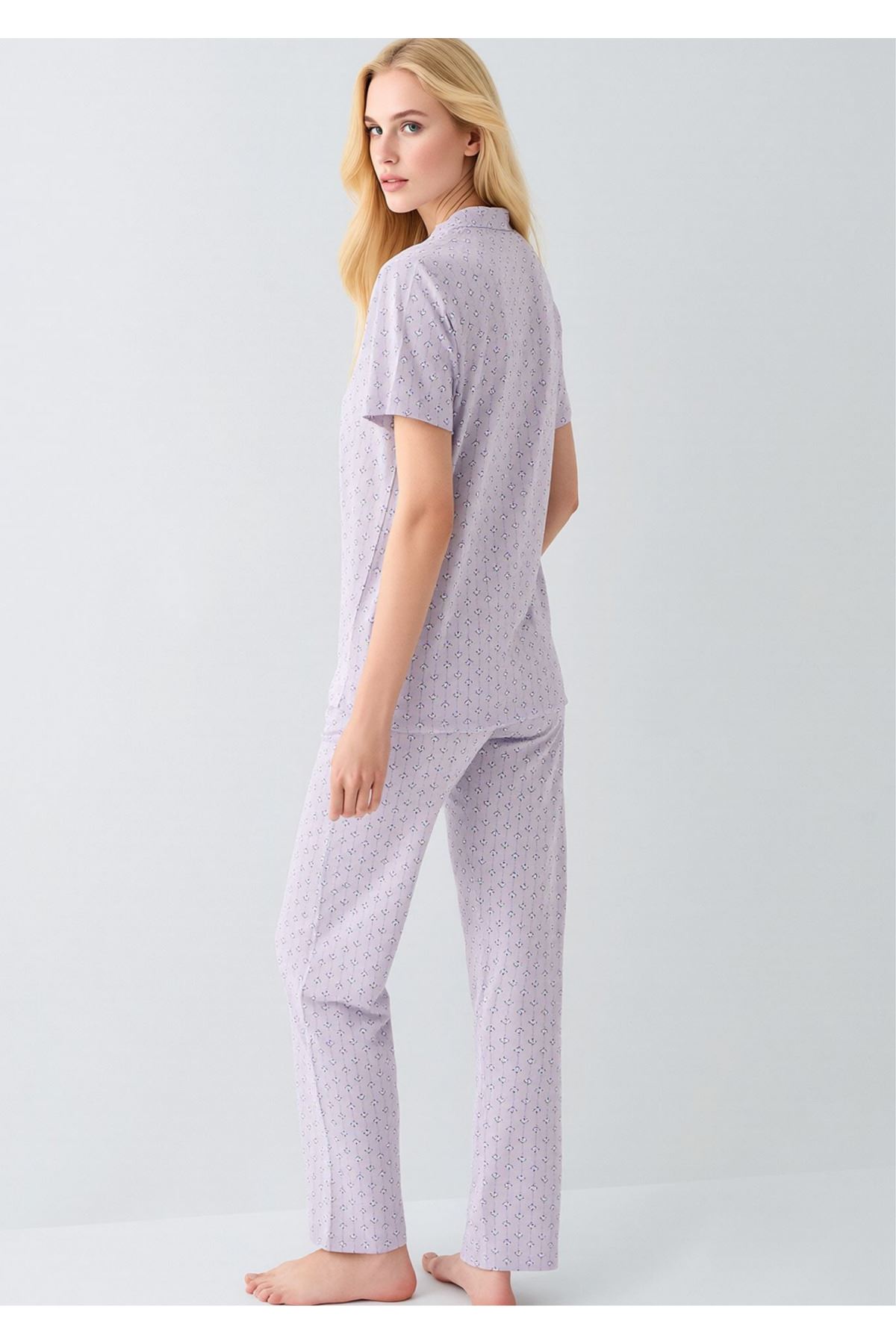 Lila Desenli Önden Düğmeli Pamuklu Kadın Pijama Takımı