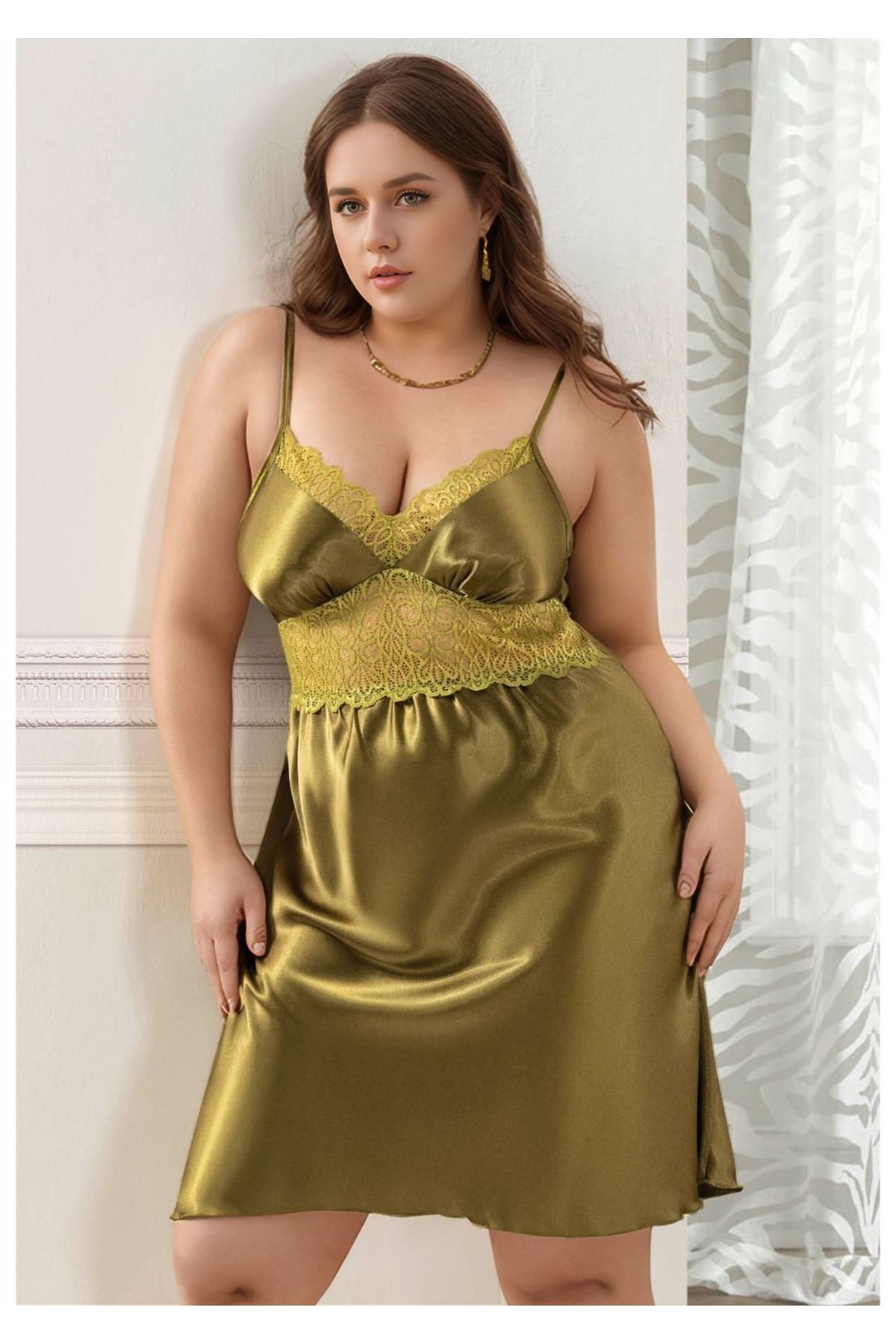 Kadın Haki Büyük Beden Saten Gecelik - Göğsü Güpürlü Plus Size Ev Giyimi