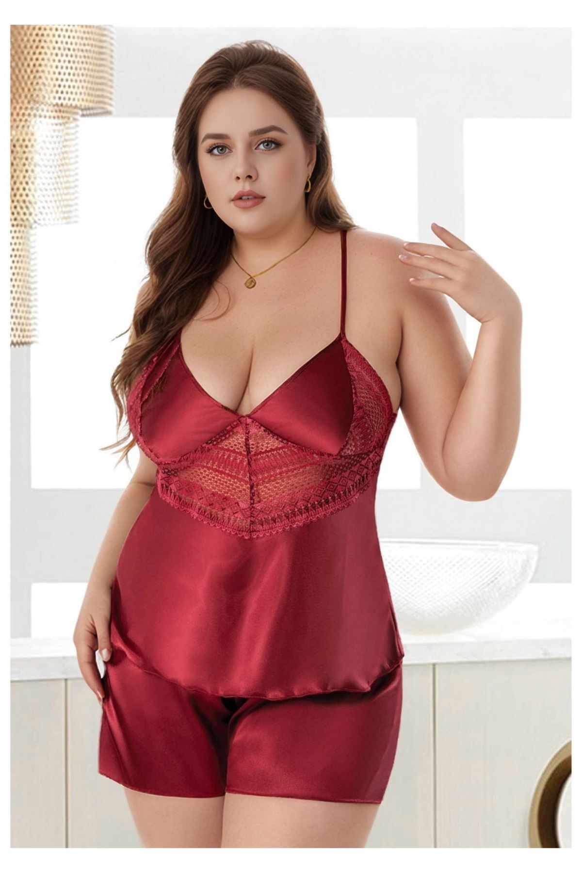 Kadın Büyük Beden Bordo Saten Şortlu Pijama Takımı Dantelli