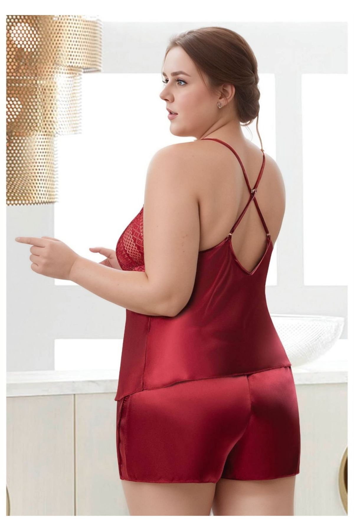 Kadın Büyük Beden Bordo Saten Şortlu Pijama Takımı Dantelli