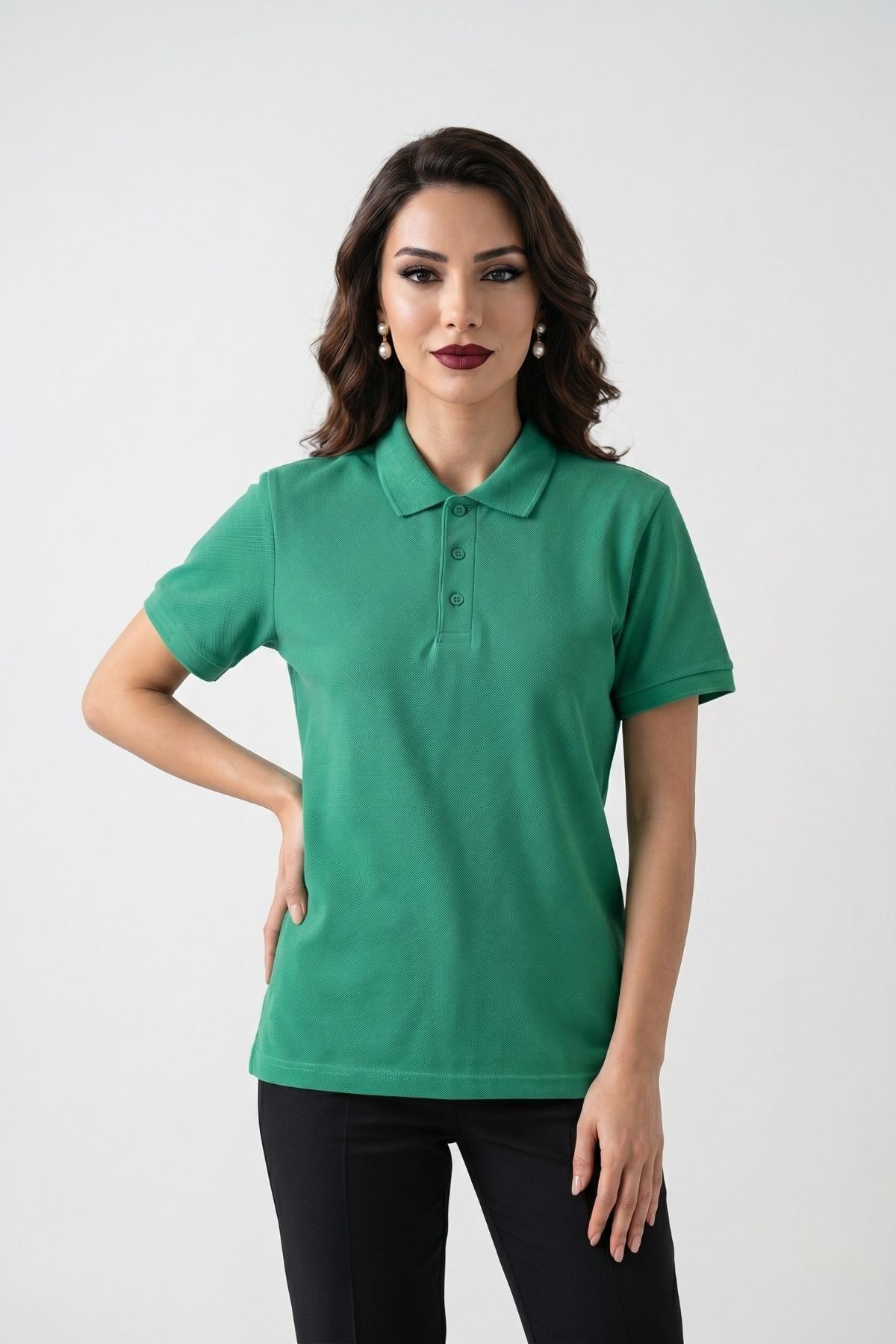 Kadın Polo Yaka Kısa Kollu Düğme Detaylı Şık Tasarım Basic Tişört Günlük Klasik T-Shirt Ofis ve Sokak Stili Uyumlu
