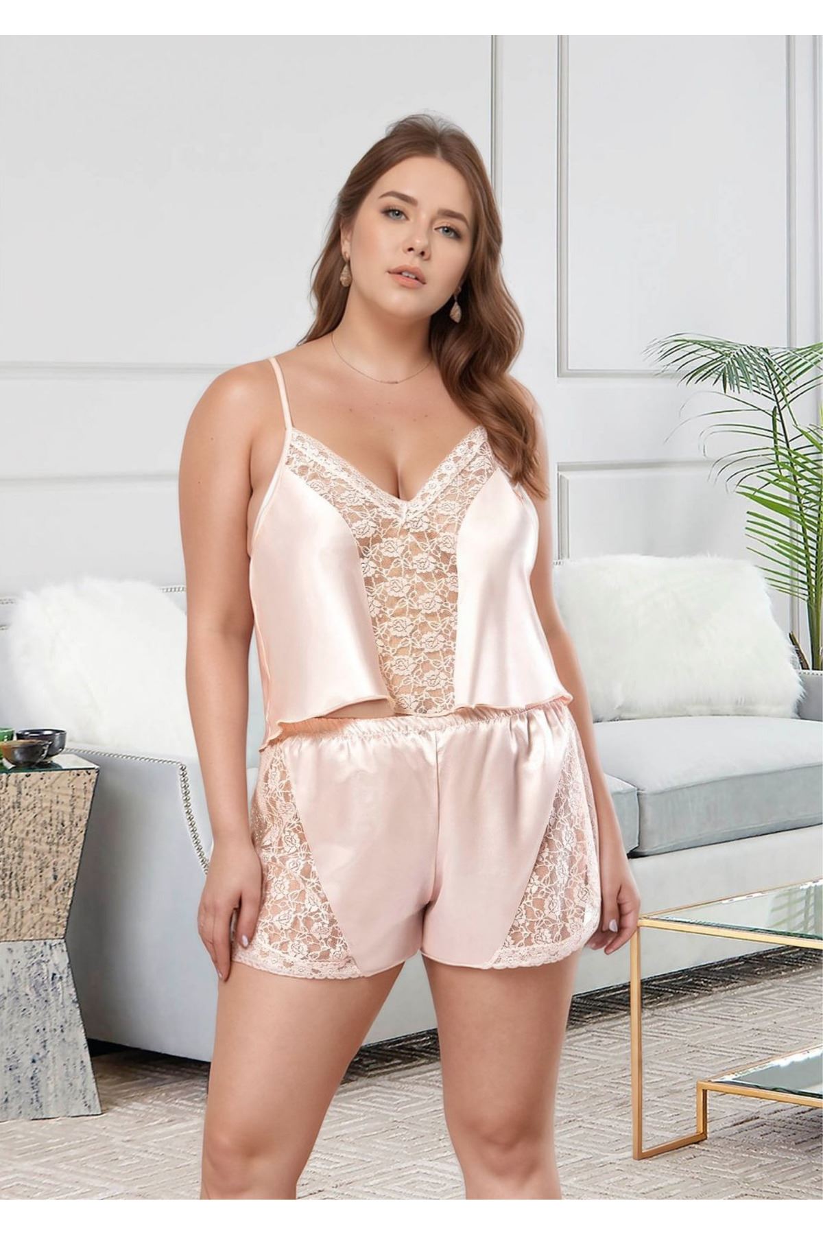 Kadın Büyük Beden Saten Şortlu Pijama Takımı Dantel