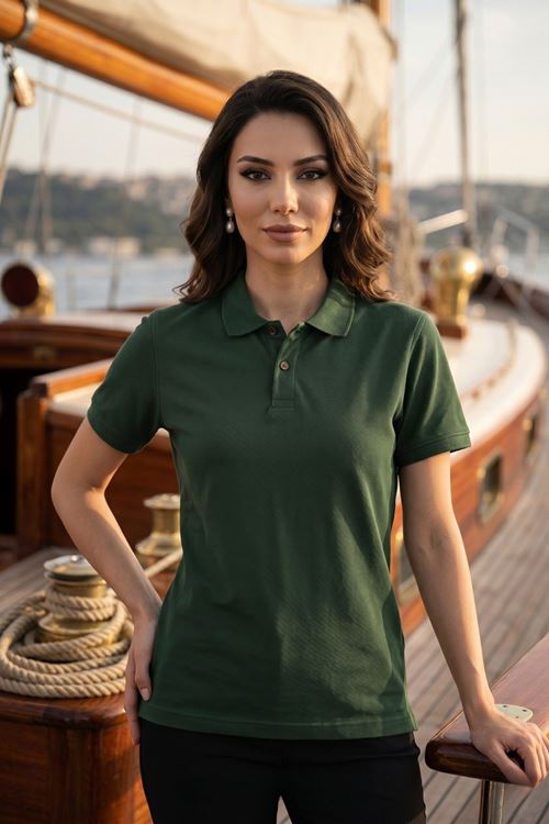 Kadın Polo Yaka Kısa Kollu Düğme Detaylı Şık Tasarım Basic Tişört