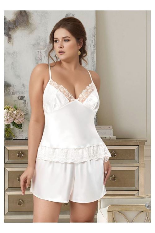 Kadın Büyük Beden Beyaz Saten Şortlu Pijama Takımı