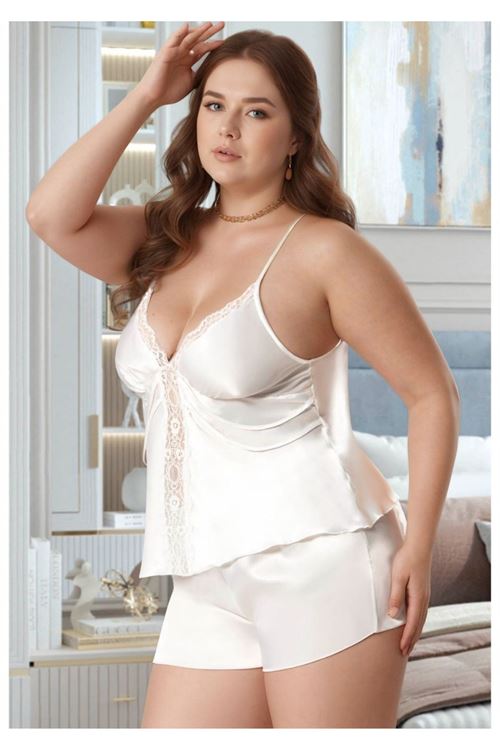 Kadın Büyük Beden Ekru Saten Şortlu Pijama Takımı